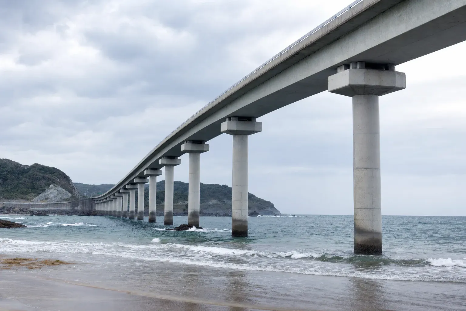 Cable-stayed coastal bridge